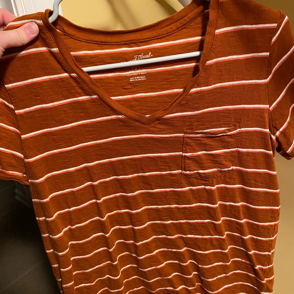 V-neck Short Sleeve Striped Tshirt